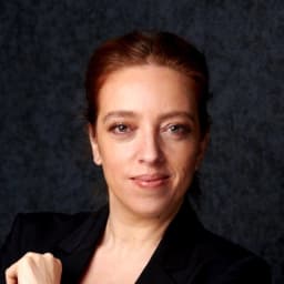 Carla Aranda, L'Oreal