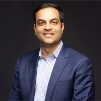 Vivek Arora's headshot picture