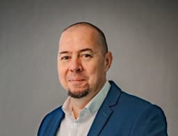 Adorjan Korenyi Nokia (1)