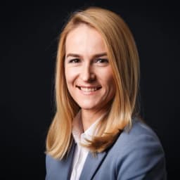 Andreea Popescu, Heineken