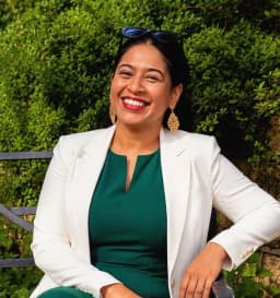 Rufsana Begum, Macmillan