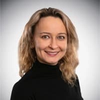 Viktoriya Smith headshot